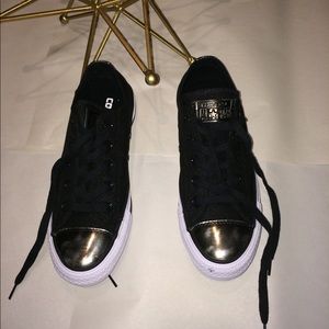 Women’s converse Sneakers